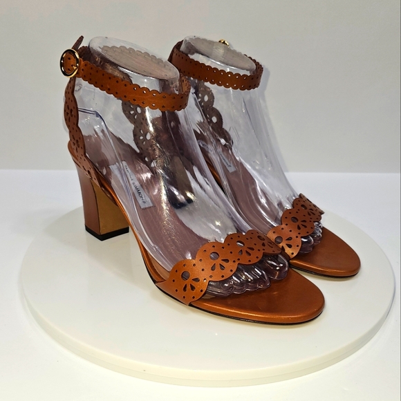 NIB Tabitha Simmons Bobbin Perforated Lace Slingback Block Heel Sandals 38 Brown